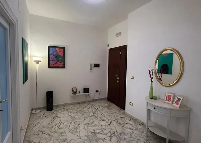 Apartament Paola' S Home-terrace And Metro