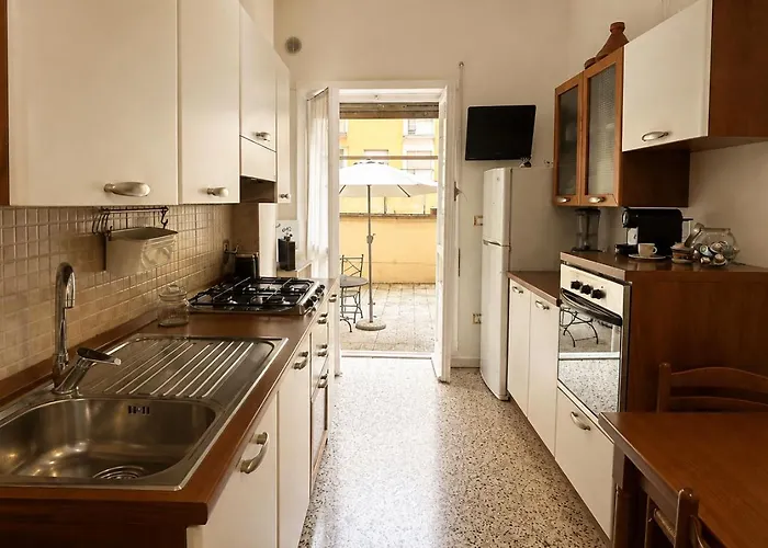 Apartment Paola' S Home-terrace And Metro